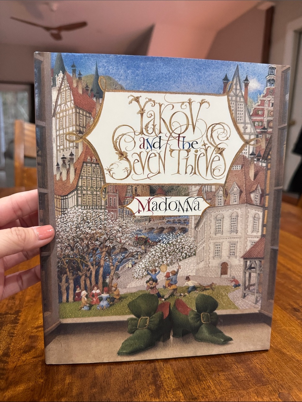 Yakov and the Seven Thieves by Madonna book